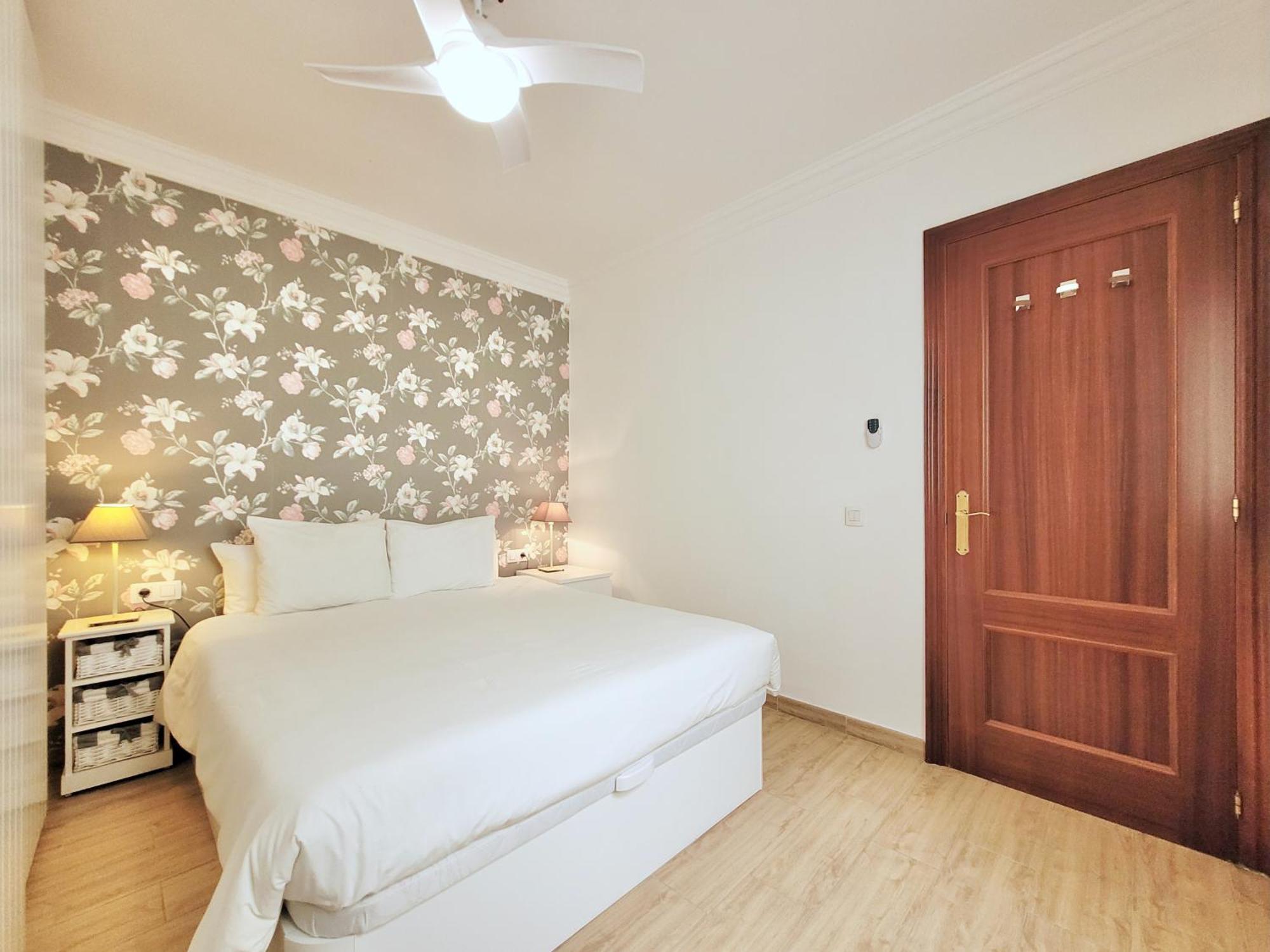 Miranda Apartment With Free Parking Пуэрто-де-ла-Крус Экстерьер фото